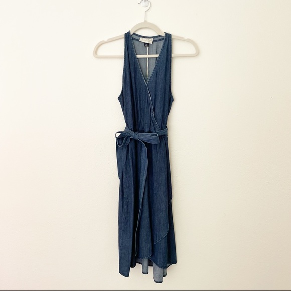 Universal Thread Denim Chambray Dress Large Blue Elastic Waist Sleeveless - Picture 2 of 6